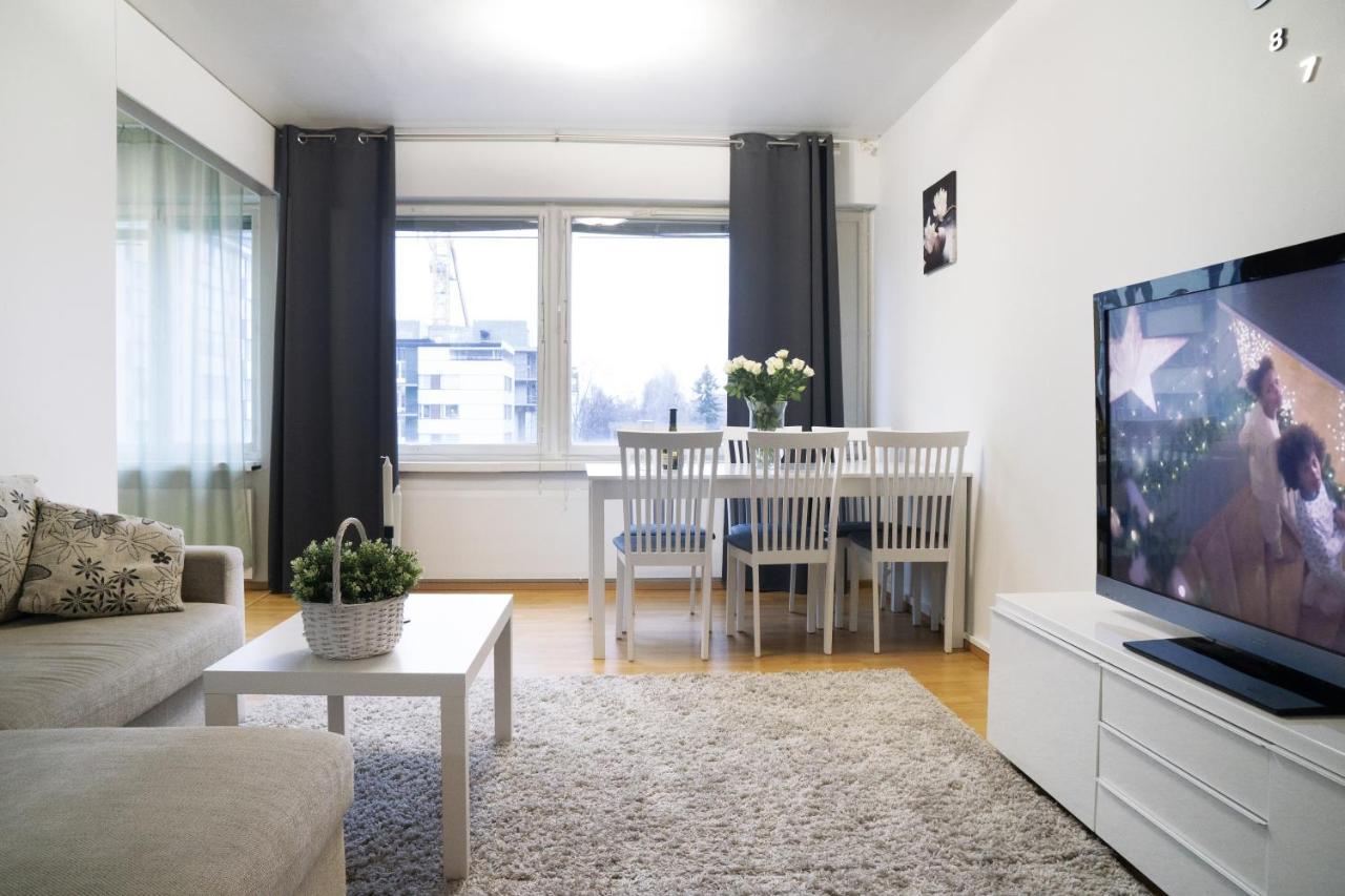 4-Room Apartment. Oulu City Center エクステリア 写真